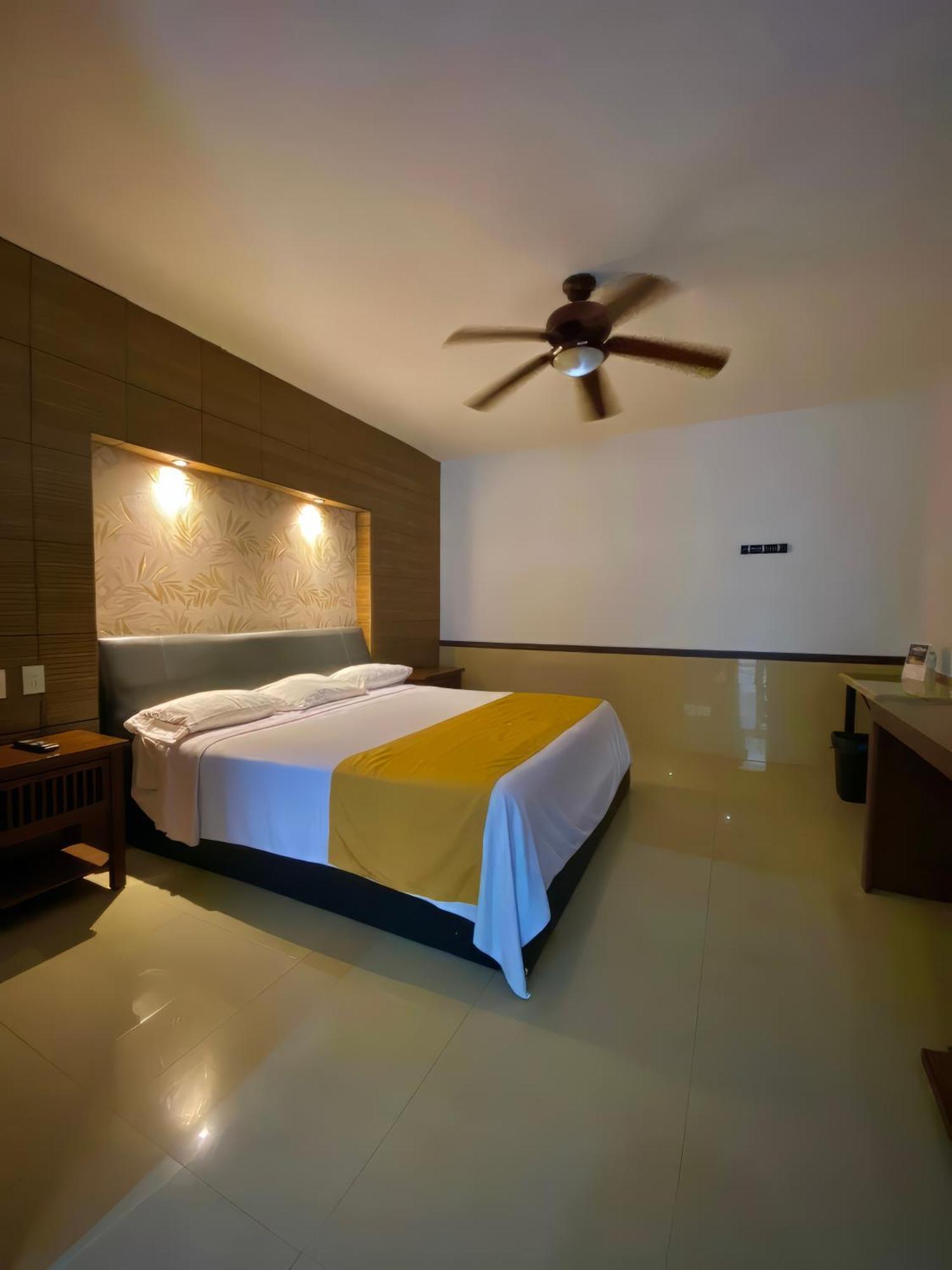 Hotel Maioris ลาปาซ ภายนอก รูปภาพ